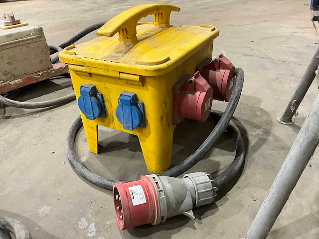 Diverse verdeelkasten en onderbreker (5x) - afbeelding 10 van  14