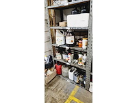 Diverse verfartikelen en verfpotten - afbeelding 1 van  4