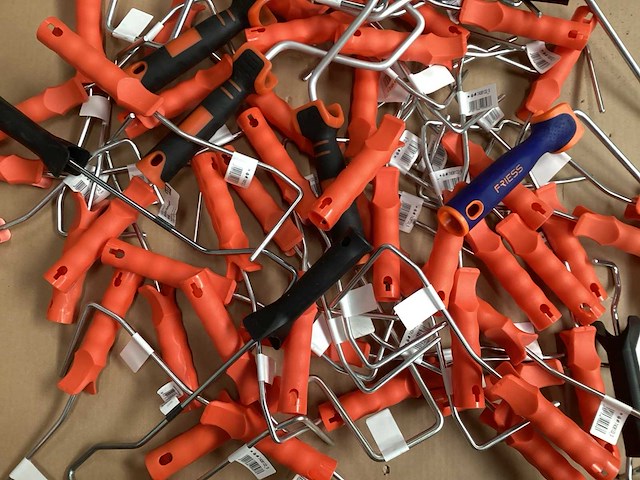 Diverse verfrolhouders (60x) - afbeelding 1 van  4