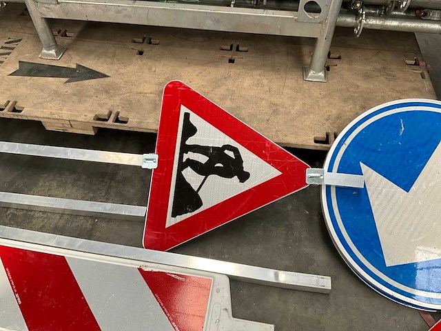 Diverse verkeersborden (6x) - afbeelding 3 van  8