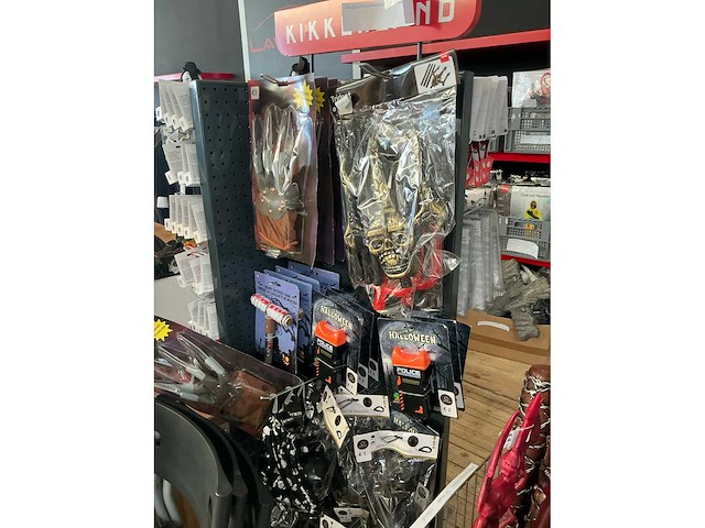 Diverse verkleedkledij en toebehoren (375x) - afbeelding 8 van  17