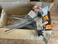 Diverse verkleedkledij en toebehoren (375x) - afbeelding 23 van  27