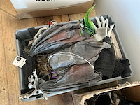 Diverse verkleedkledij en toebehoren (375x) - afbeelding 25 van  27