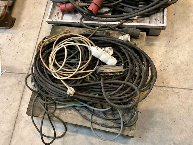 Diverse verlengsnoeren - afbeelding 3 van  3