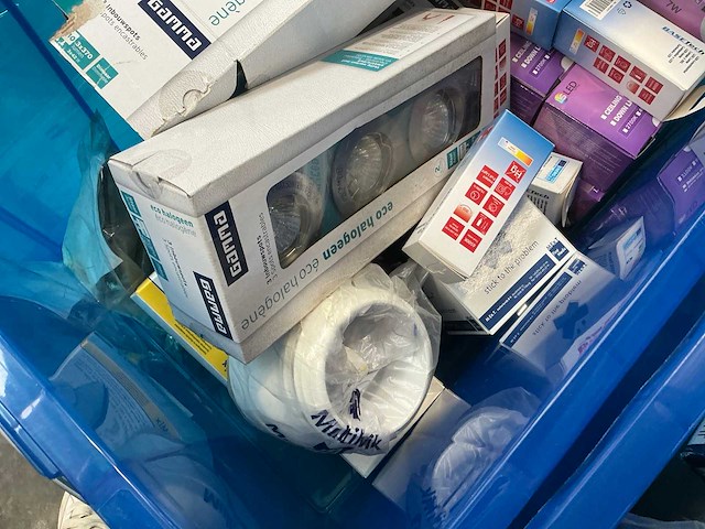 Diverse verlichting en toebehoren - afbeelding 2 van  14