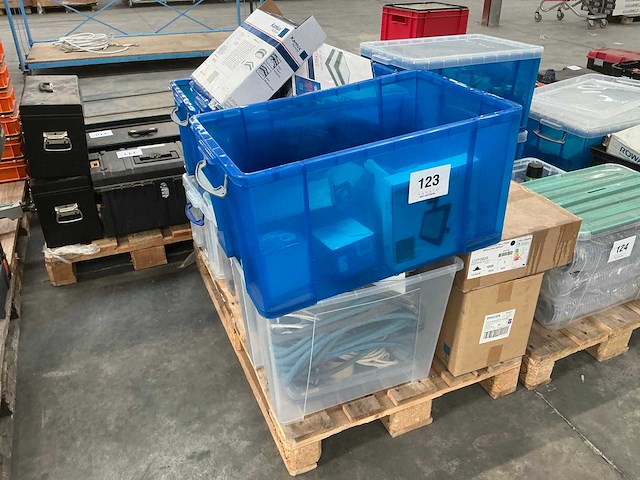 Diverse verlichting en toebehoren - afbeelding 1 van  14