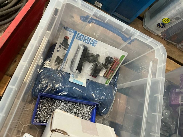 Diverse verlichting en toebehoren - afbeelding 12 van  14