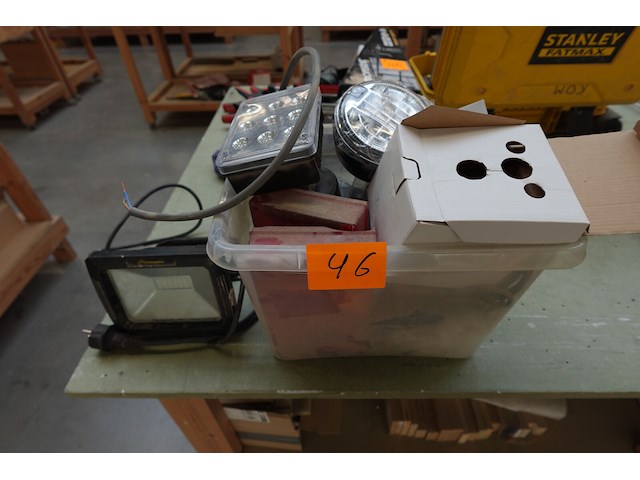 Diverse verlichting - afbeelding 1 van  4