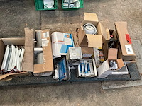 Diverse verlichting - afbeelding 1 van  2