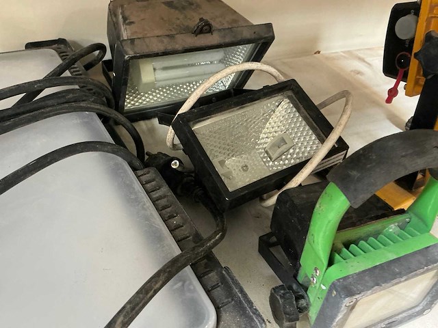 Diverse verlichtingen (4x) - afbeelding 4 van  5