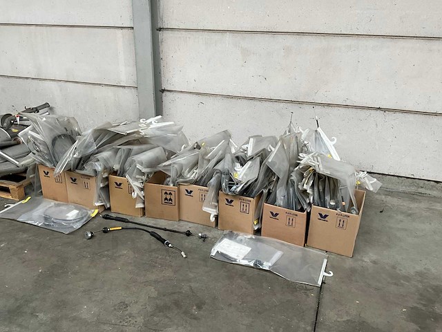 Diverse (verpakte) remkabels + handremkabels + … - afbeelding 6 van  13