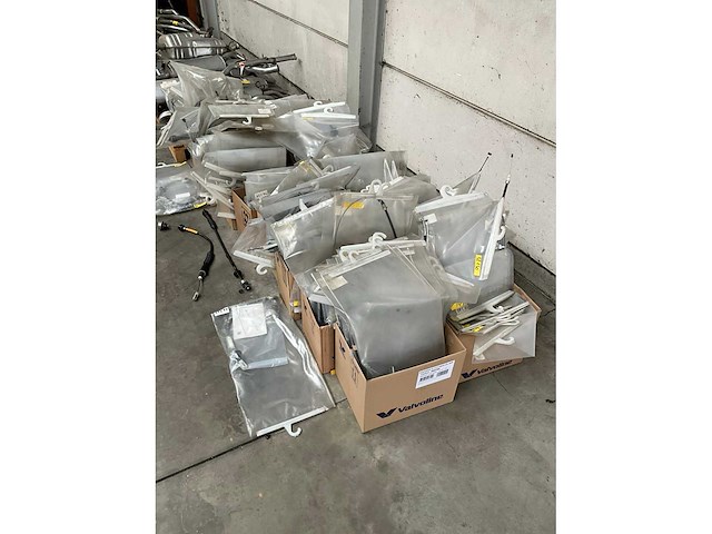 Diverse (verpakte) remkabels + handremkabels + … - afbeelding 7 van  13