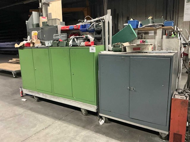 Diverse verrijdbare gereedschapskasten (2x) - afbeelding 2 van  8