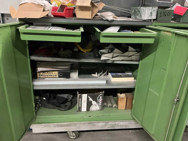 Diverse verrijdbare gereedschapskasten (2x) - afbeelding 4 van  8