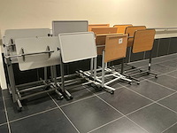 Diverse verrijdbare kanteltafels (13x) - afbeelding 1 van  4