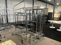 Diverse verrijdbare rvs kledingrekken (10x) - afbeelding 2 van  8