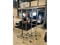 Diverse verrijdbare rvs kledingrekken (6x) - afbeelding 1 van  6