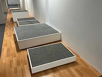 Diverse verrijdbare zuilen (30x) - afbeelding 1 van  10