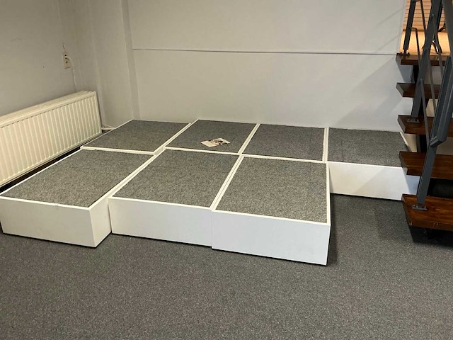 Diverse verrijdbare zuilen (30x) - afbeelding 8 van  10