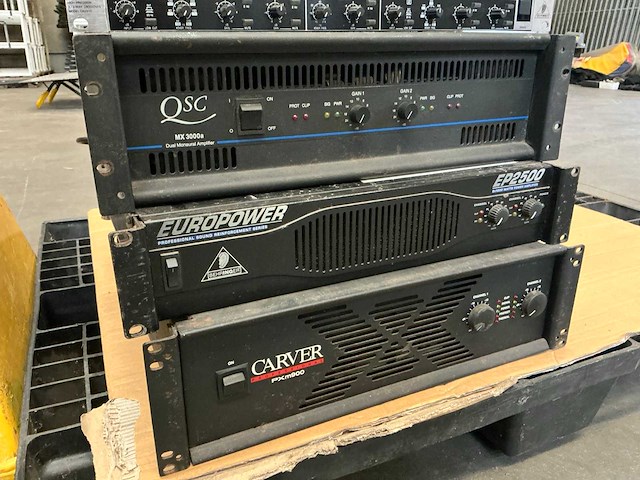 Diverse versterkers (3x) + diverse processor (4x) - afbeelding 2 van  8