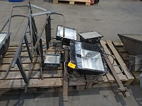 Diverse verstralers + metalen houders