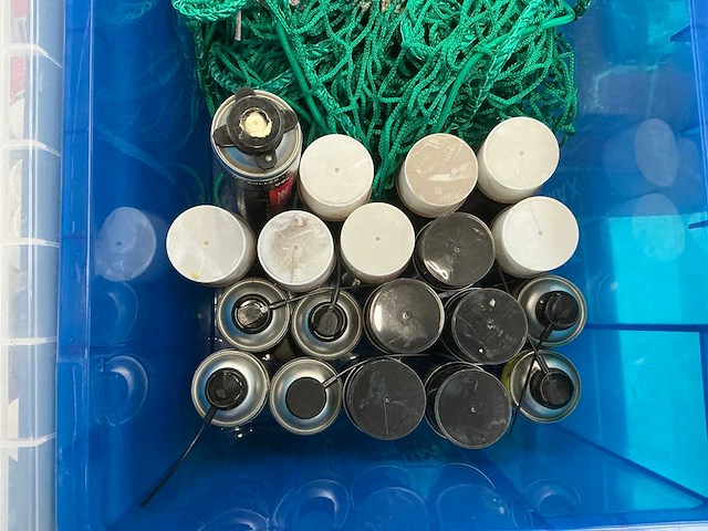 Diverse vloeistoffen - afbeelding 3 van  16