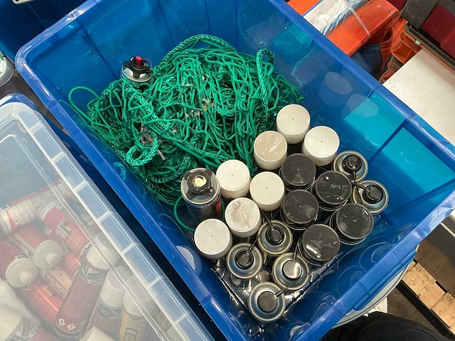 Diverse vloeistoffen - afbeelding 14 van  16