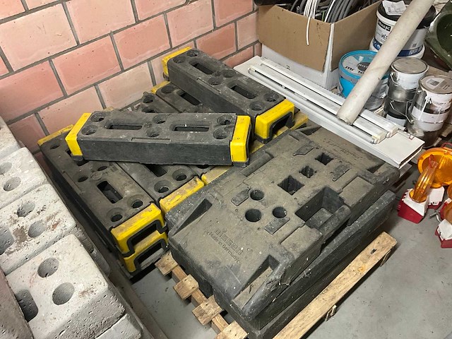 Diverse voeten (17x) - afbeelding 1 van  5