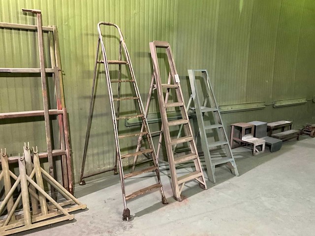 Diverse vouwladders (3x) - afbeelding 2 van  3