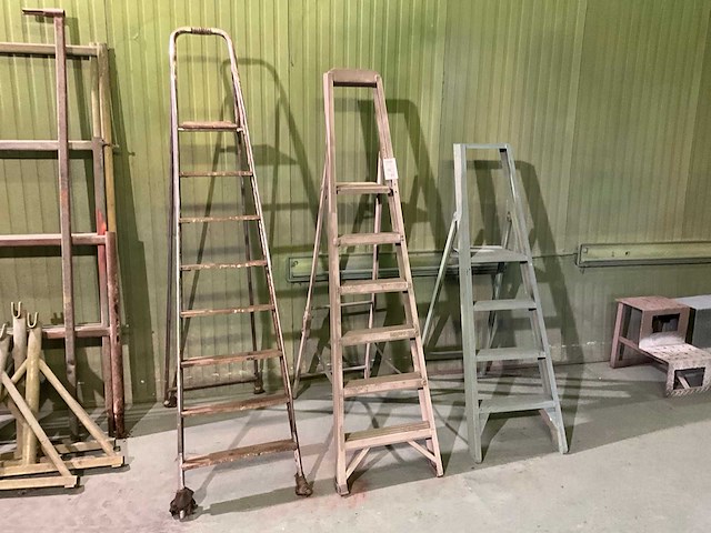 Diverse vouwladders (3x) - afbeelding 3 van  3