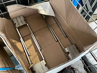 Diverse vrachtwagen onderdelen - afbeelding 7 van  19