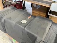 Diverse vrachtwagen onderdelen - afbeelding 19 van  19