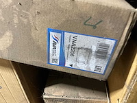 Diverse vrachtwagen radiatoren (15x) - afbeelding 6 van  10