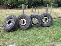Diverse vrachtwagenbanden 385/65r22.5 (4x) - afbeelding 1 van  9