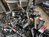 Diverse vrachtwagenonderdelen - afbeelding 6 van  7