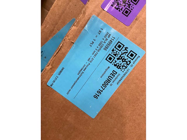 Diverse wandbekleding (18x) - afbeelding 12 van  12