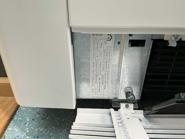Diverse wandradiators (2x) - afbeelding 5 van  5