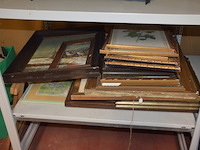 Diverse wandversieringen, diverse beeldjes, allerlei - afbeelding 14 van  42