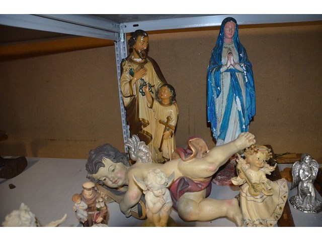 Diverse wandversieringen, diverse beeldjes, allerlei - afbeelding 38 van  42