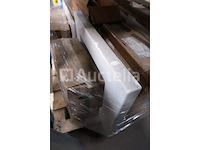 Diverse wastafels en douchebaden - afbeelding 1 van  9