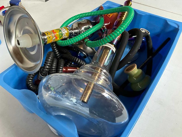 Diverse waterpijpen - afbeelding 4 van  4