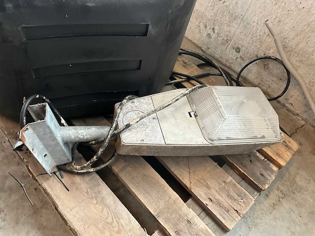 Diverse werflampen (2x) waaronder lanzini - afbeelding 5 van  10