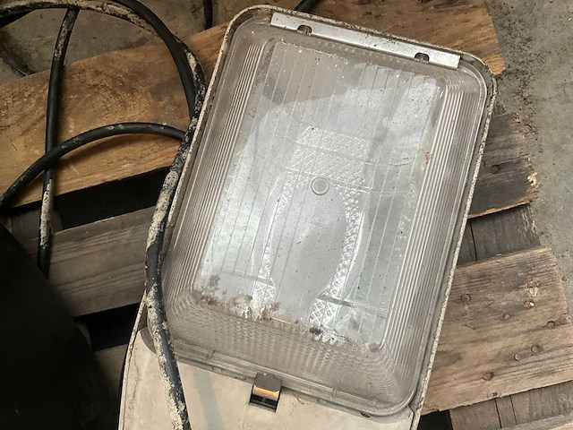 Diverse werflampen (2x) waaronder lanzini - afbeelding 6 van  10