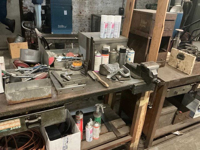 Diverse werkbanken (2x) - afbeelding 6 van  8