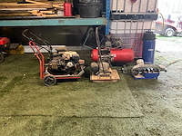 Diverse werkgereedschappen - afbeelding 2 van  10