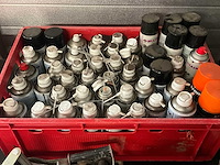 Diverse werkgereedschappen/matrialen - afbeelding 16 van  31
