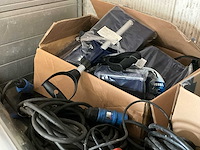 Diverse werkgereedschappen/matrialen - afbeelding 17 van  31