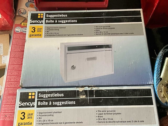 Diverse werkgereedschappen/matrialen - afbeelding 21 van  31