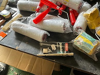 Diverse werkgereedschappen/matrialen - afbeelding 29 van  31