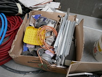 Diverse werkmaterialen en gereedschap - afbeelding 9 van  14